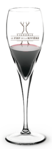 Glass of wine of Winter Wine – Globul O Glass of wine of Winter Wine – Globul O