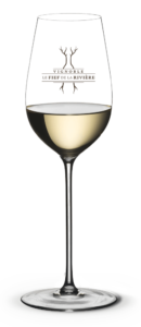 Glass of wine of Globul B+ Glass of wine of Globul B+
